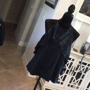 Theory halter top, black, size large